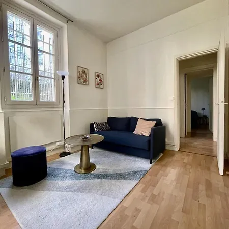 8 Arrondissement Apartment *